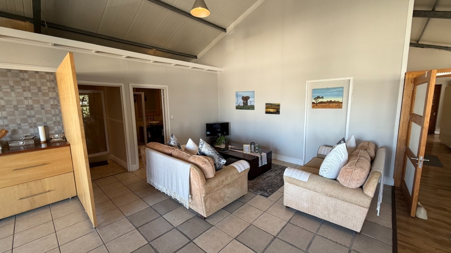 To Let 2 Bedroom Property for Rent in Knysna Central Western Cape